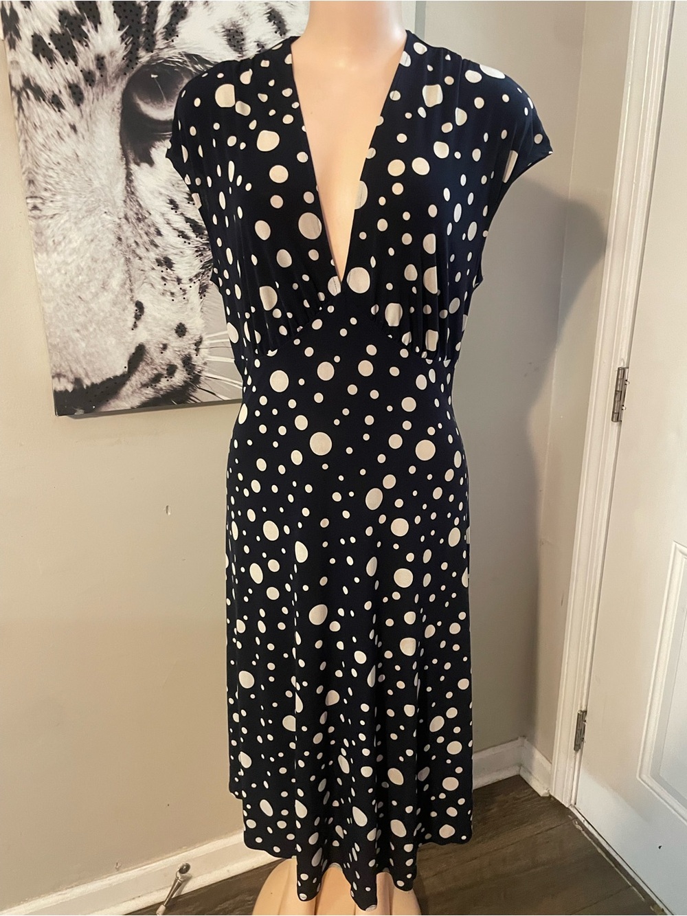 Polka Dot deep plunge V Neck Dress A line stretch comfort size 10 London Times